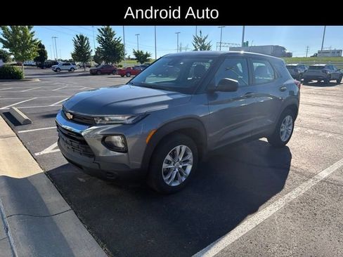 Used 2022 Chevrolet TrailBlazer LS FWD image 9