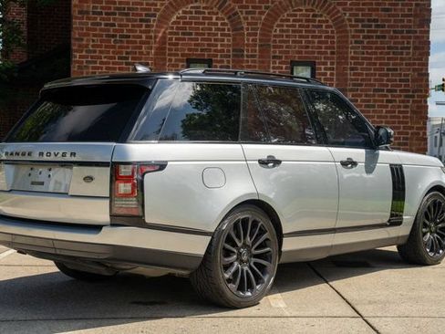 Used 2017 Land Rover Range Rover Supercharged AWD/4WD image 5
