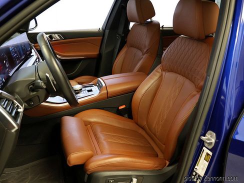 Certified 2025 BMW X5 M60i w/ Executive Package image 10