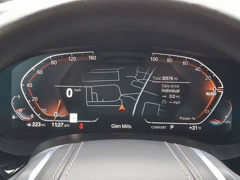 Used 2022 BMW 540i xDrive w/ Executive Package image 22