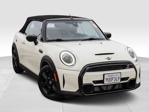 Used 2023 MINI Cooper S FWD image 2