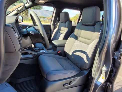 New 2026 Nissan Frontier SV w/ SV Convenience Package image 10