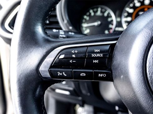 Used 2024 MAZDA CX-30 AWD 2.5 S w/ Premium Package image 17