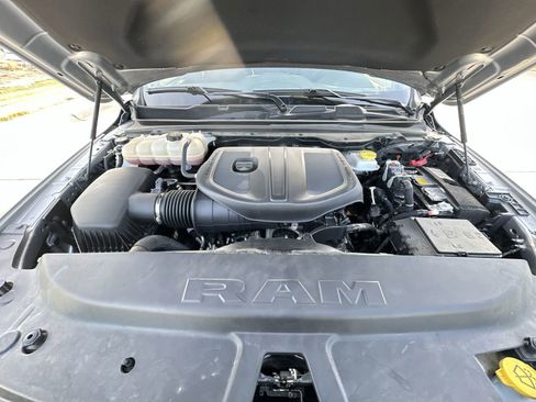 Used 2025 RAM 1500 Laramie w/ Sport Appearance Package image 31