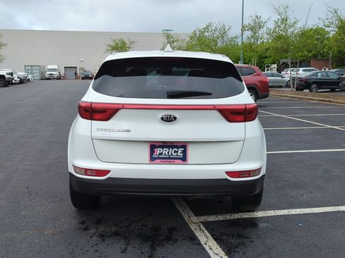 Used 2018 Kia Sportage LX FWD image 6