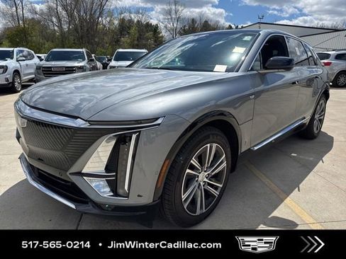 Certified 2024 Cadillac Lyriq Luxury AWD/4WD image 1