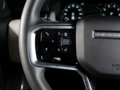 Used 2025 Land Rover Discovery Sport Dynamic SE AWD/4WD image 19