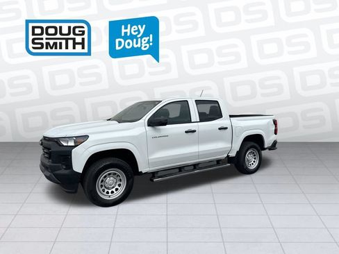 Used 2023 Chevrolet Colorado W/T w/ Advanced Trailering Package RWD image 1
