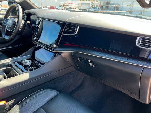 Certified 2024 Jeep Grand Wagoneer L Series II w/ Quick Order Packagew 28T image 25