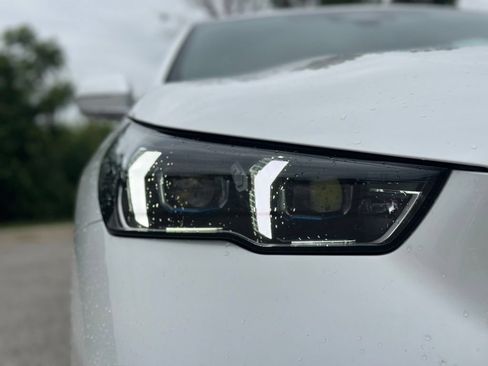 New 2026 BMW 530i xDrive w/ Premium Package AWD/4WD image 10