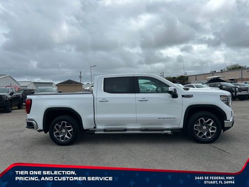 New 2026 GMC Sierra 1500 SLT w/ SLT Premium Plus Package AWD/4WD image 8