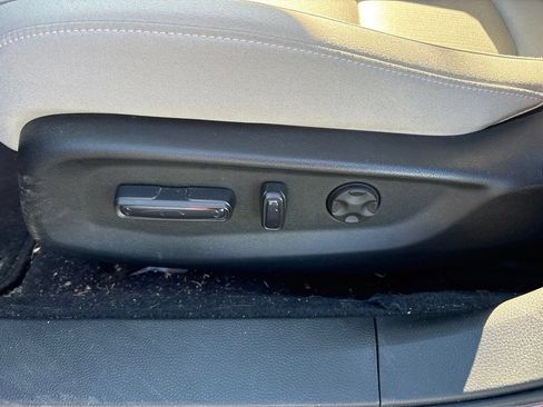 Used 2021 Honda Accord EX image 17