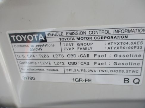 Used 2010 Toyota 4Runner SR5 image 31