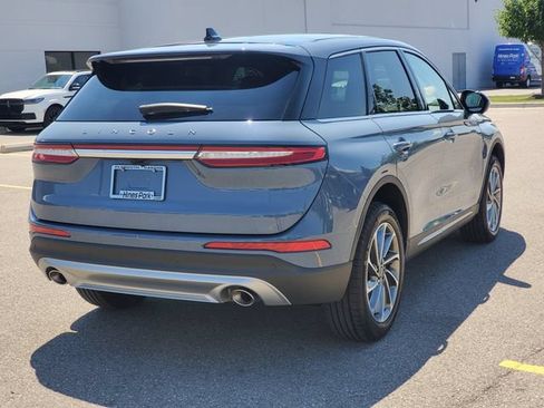 Used 2024 Lincoln Corsair AWD w/ Equipment Group 101A image 4