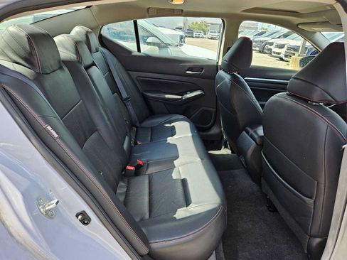 Used 2024 Nissan Altima 2.5 SR w/ SR Premium Package FWD image 20