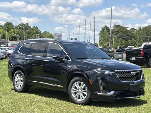 Used 2023 Cadillac XT6 Luxury FWD image 15