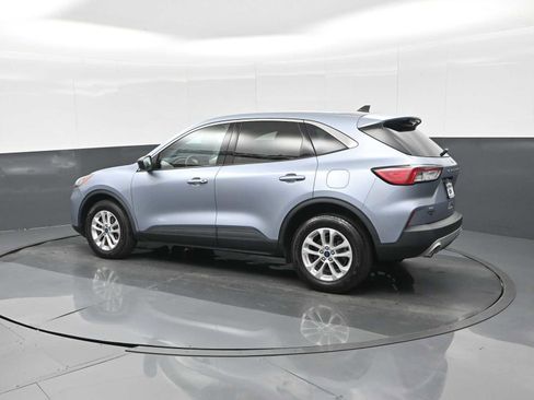 Used 2022 Ford Escape SE w/ Convenience Package image 6