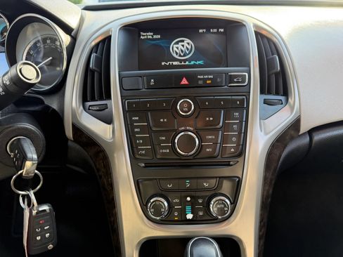 Used 2015 Buick Verano FWD image 13