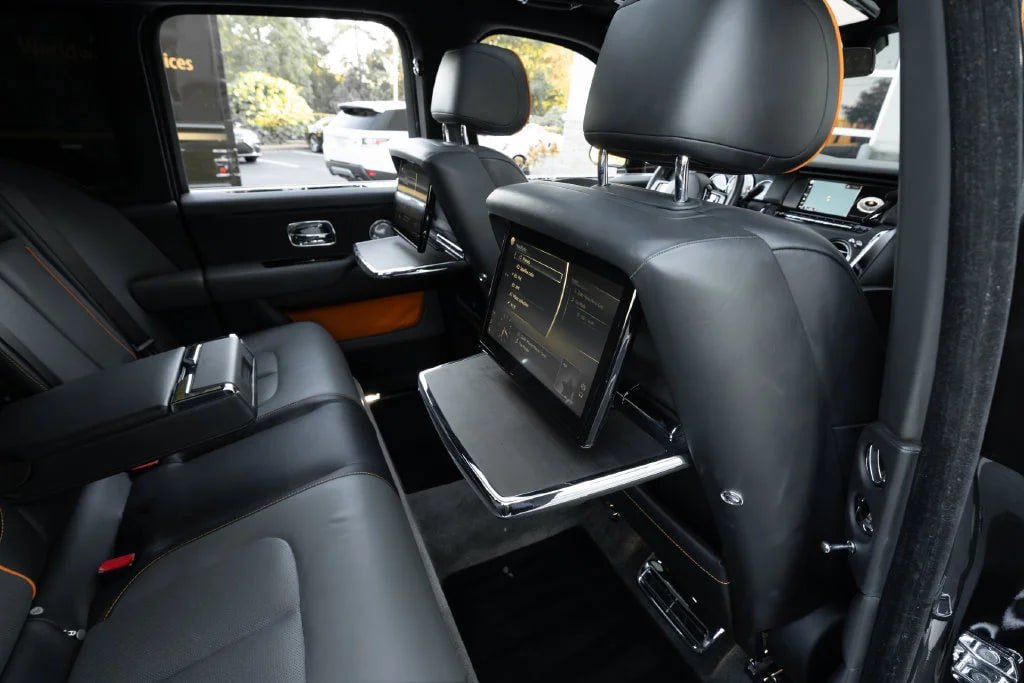 Used 2019 Rolls-Royce Cullinan AWD/4WD image 37