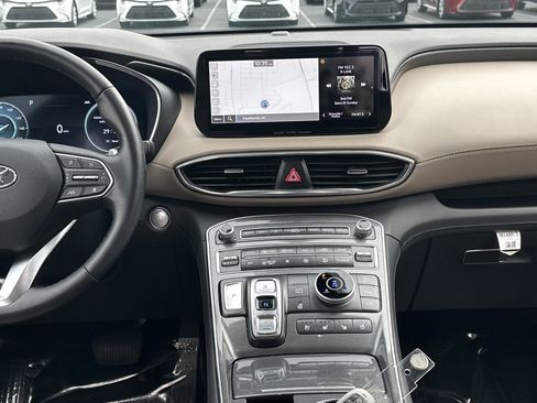 Used 2023 Hyundai Santa Fe Limited image 30