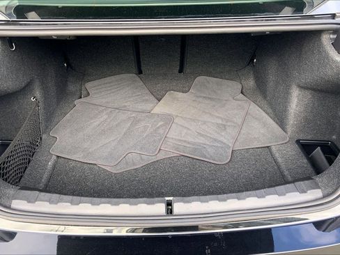 Certified 2025 BMW 330i Sedan image 34