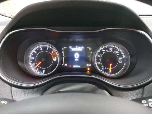 Used 2022 Jeep Cherokee Latitude image 18