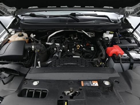Used 2019 Ford Ranger XLT w/ Equipment Group 302A Luxury RWD image 11
