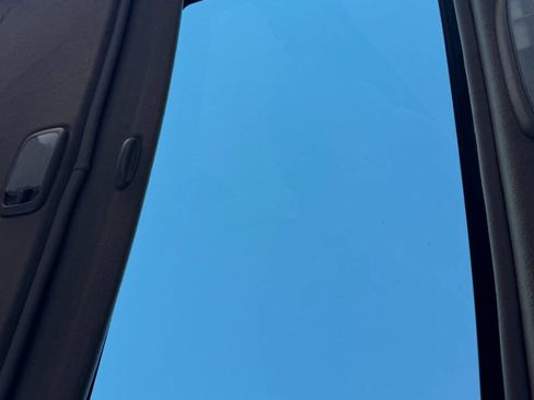 Used 2000 Toyota 4Runner SR5 image 17