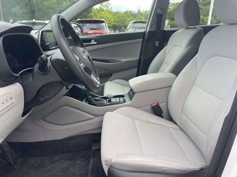 Used 2021 Hyundai Tucson Sport FWD image 17