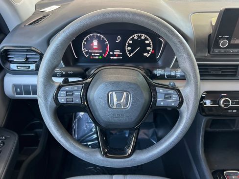 Certified 2024 Honda Pilot LX image 28