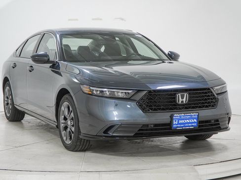 New 2026 Honda Accord EX-L image 12