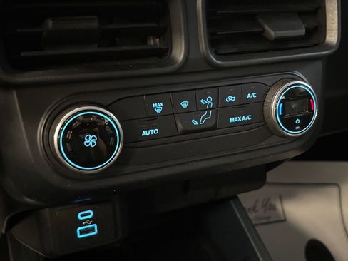 Used 2022 Ford Maverick XL FWD image 15
