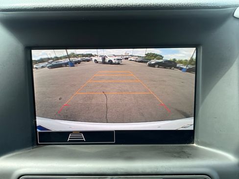 Used 2023 GMC Terrain SLE FWD image 21