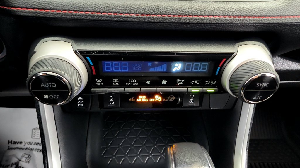 Certified 2024 Toyota RAV4 SE w/ Weather & Moonroof Package AWD/4WD image 31