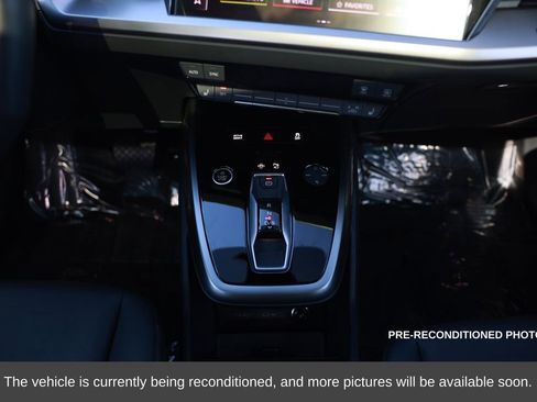 Used 2024 Audi Q4 e-tron Premium Plus w/ Premium Plus image 29