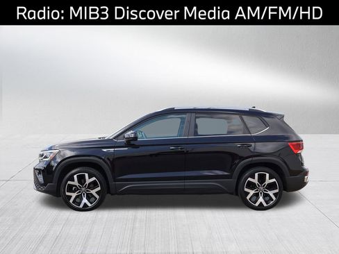 Certified 2023 Volkswagen Taos SEL AWD/4WD image 6