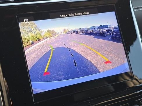 Used 2023 Jeep Grand Cherokee L Laredo image 6