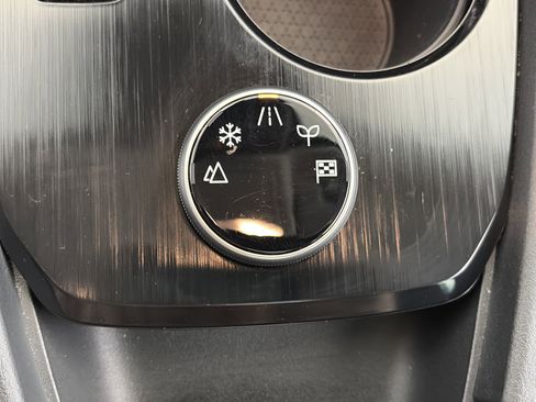 Certified 2023 Nissan Rogue SV w/ SV Premium B Package image 29