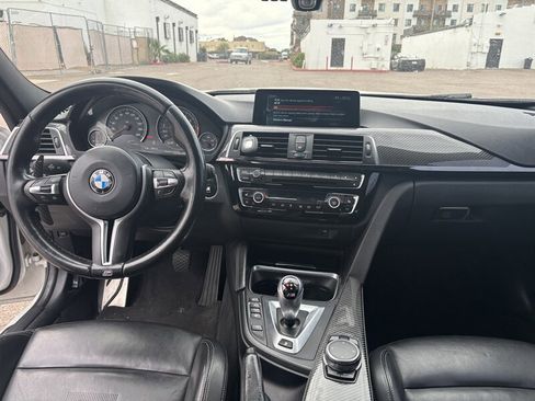 Used 2017 BMW M3 image 25