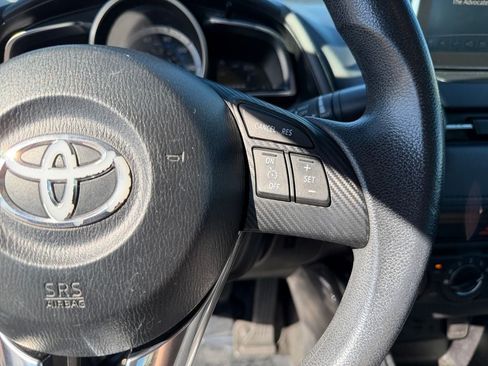 Used 2018 Toyota Yaris iA FWD image 16