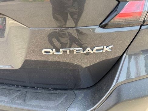 Used 2023 Subaru Outback Limited AWD/4WD image 21
