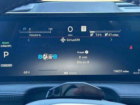 Used 2023 Nissan Ariya FWD image 41