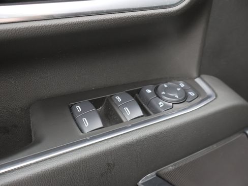 Used 2025 Chevrolet Silverado 2500 LT w/ Trail Boss Package AWD/4WD image 50