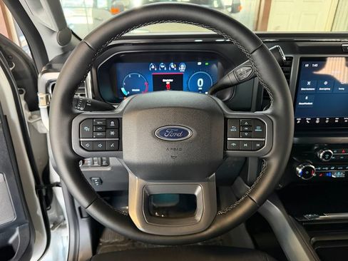 Used 2026 Ford F350 Lariat w/ Lariat Premium Package AWD/4WD image 17