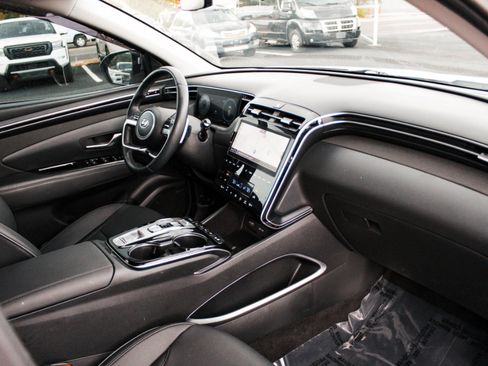 Used 2023 Hyundai Tucson Limited AWD/4WD image 34