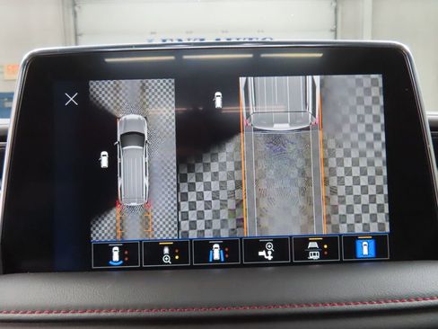 Used 2023 Chevrolet Tahoe RST w/ Luxury Package image 16