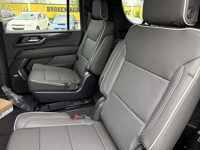 New 2026 GMC Yukon XL Elevation w/ Elevation Premium Package AWD/4WD image 16