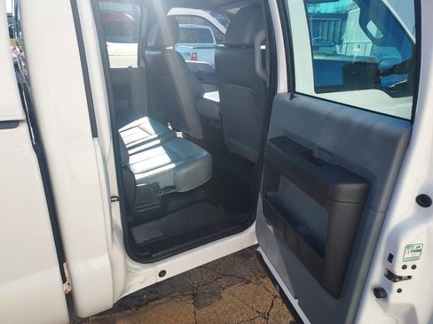 Used 2013 Ford F250 XL w/ PWR Equipment Group image 11
