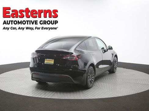 Used 2022 Tesla Model Y Long Range AWD/4WD image 34