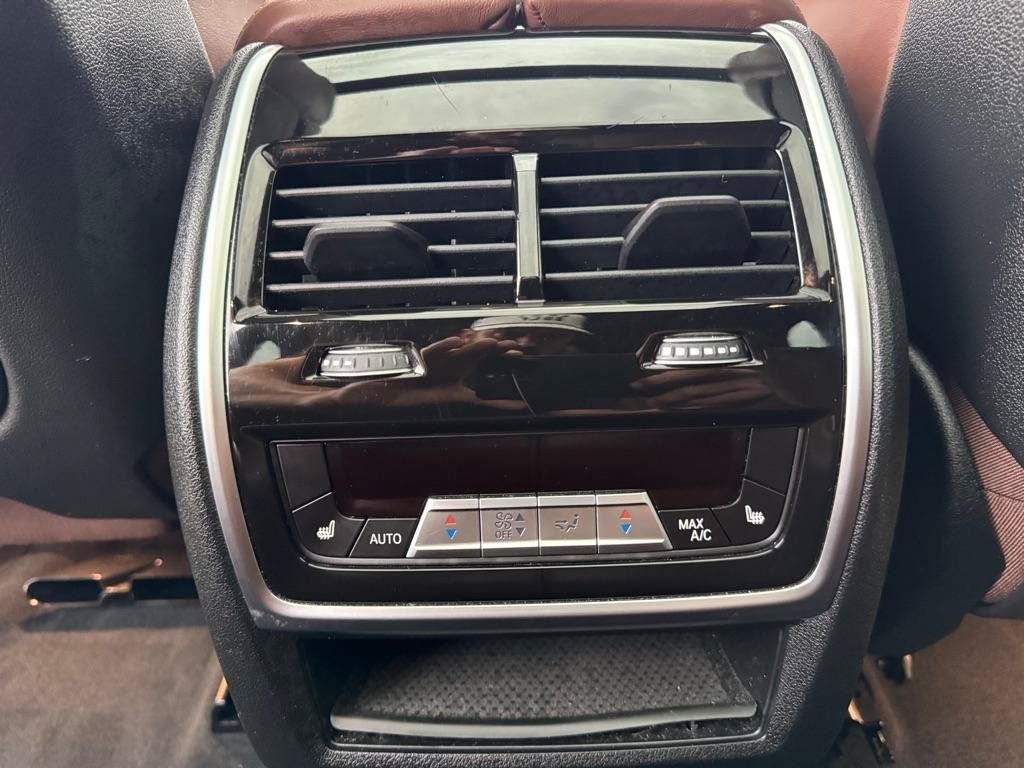 Used 2021 BMW X5 M50i w/ Dynamic Handling Package AWD/4WD image 35